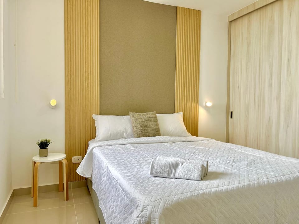 Bed, Photo of the whole room, Bedroom, towels, wardrobe