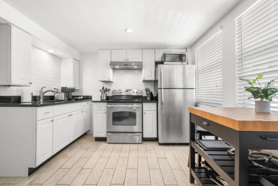 Little Hyde Out - Updated Hyde Park 1st Floor Apartment Apartment in Tampa