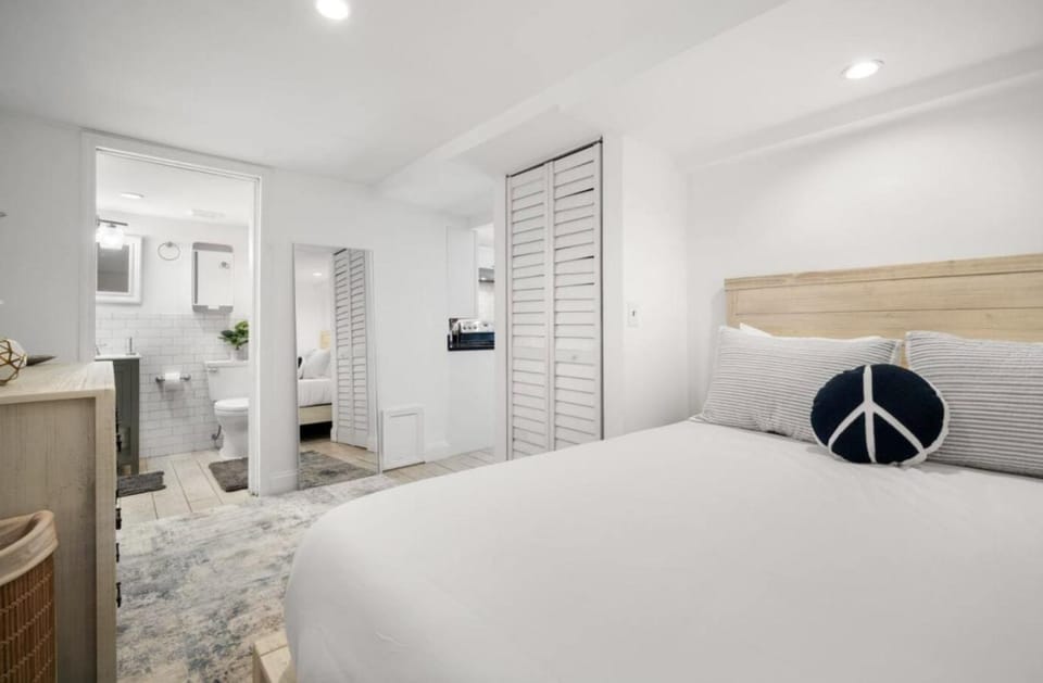 Little Hyde Out - Updated Hyde Park 1st Floor Apartment Apartment in Tampa