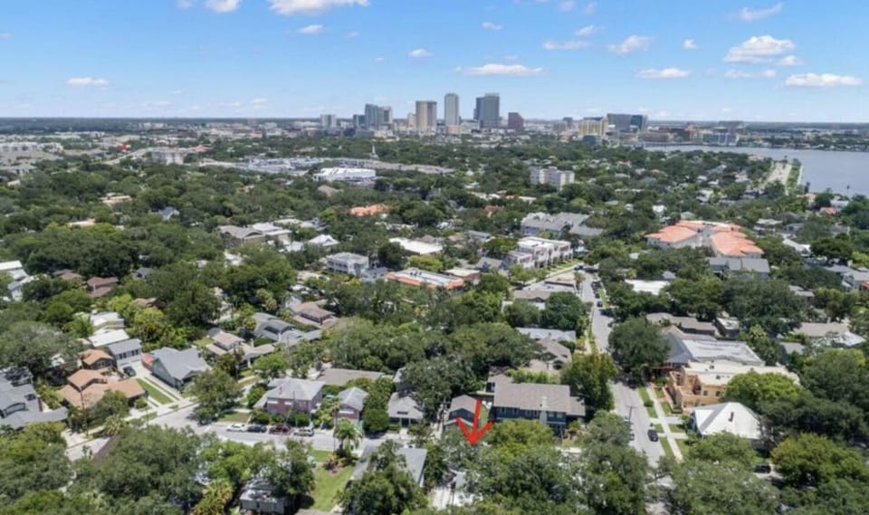 Neighbourhood, Bird's eye view, City view