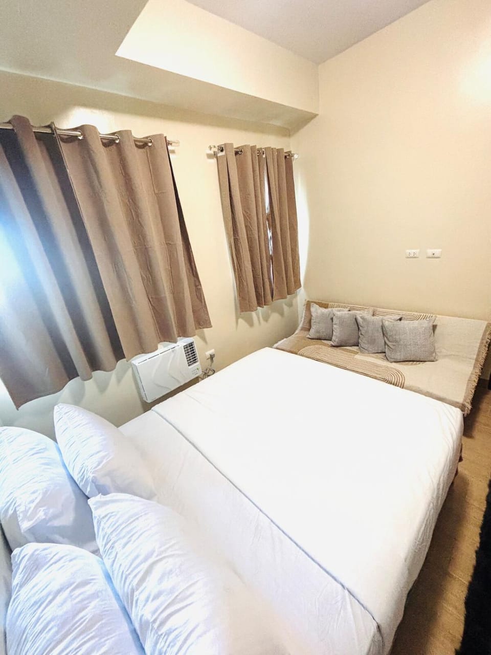 11 Poolside Balcony Bliss Apartment in Iloilo City