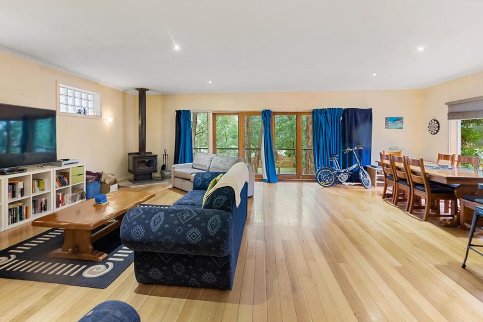 Sawmill Retreat House in Merrijig