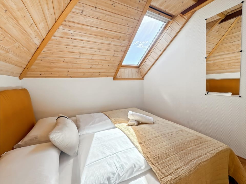Scenic Escape - Stavanger Loft BnB 33 Apartment in Stavanger