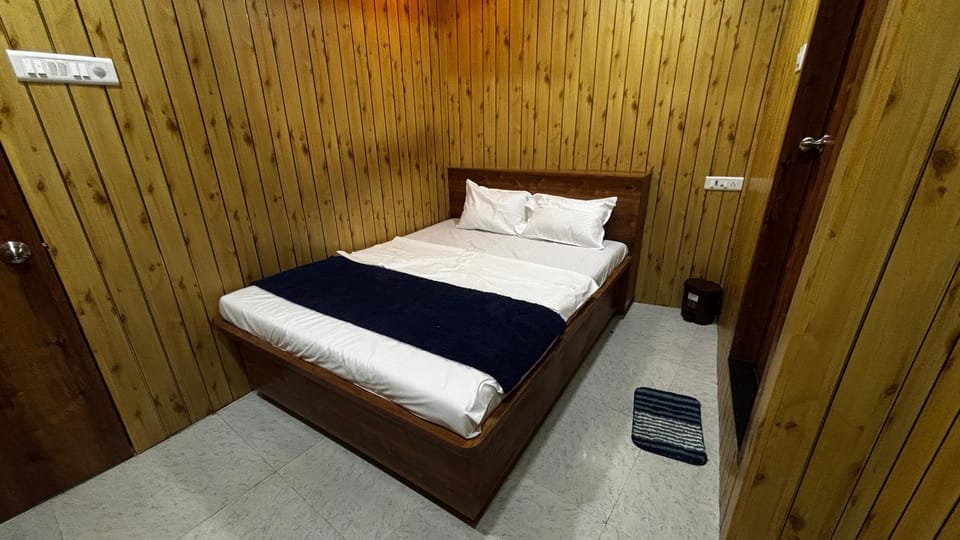 Pks hotel shahanai Love hotel in Maharashtra