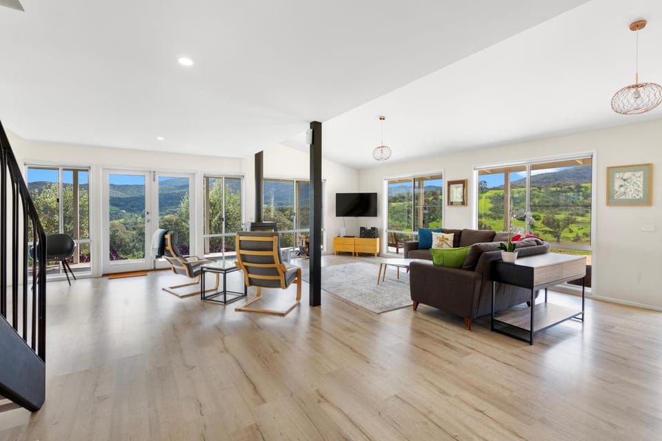 MANANDEL House in Bonnie Doon