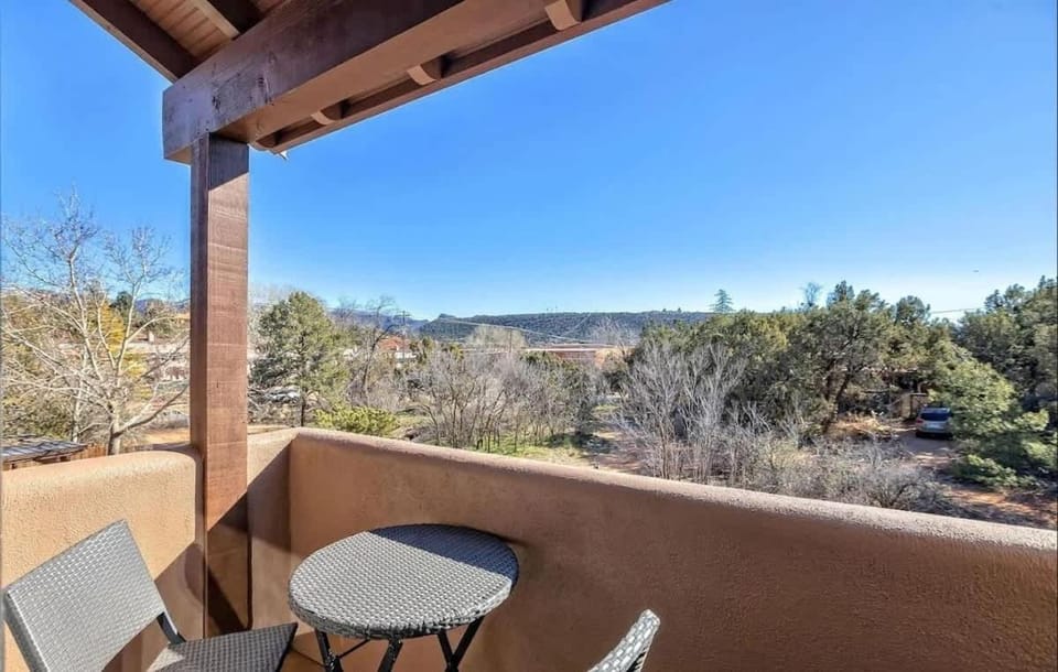 Grasshopper Lane Getaway- Your Sedona Oasis House in Sedona