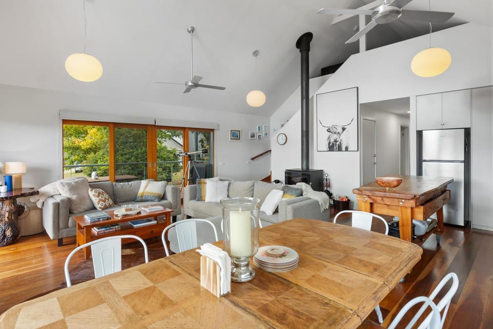 Grand View Chalet House in Merrijig