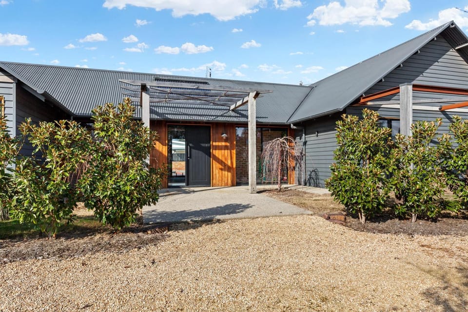 Buller Peeps House in Mansfield