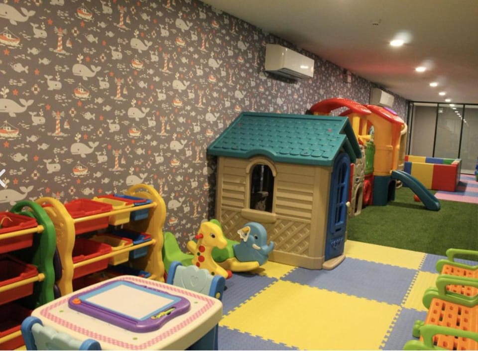 Kids's club