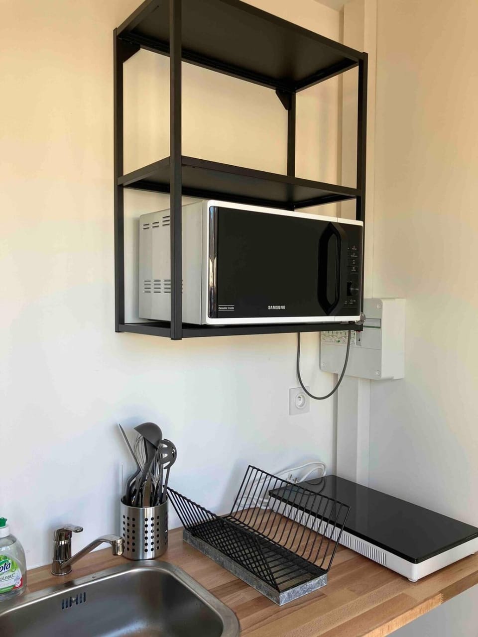 Studio Bruz Gare Apartment in Bruz