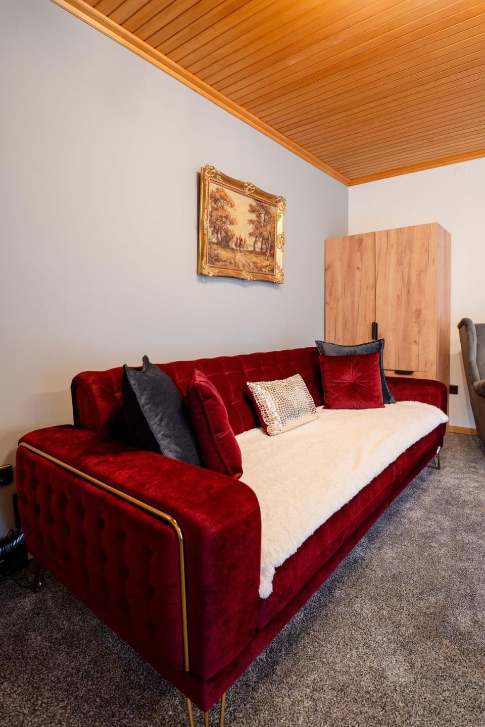 Bed, Living room, Bedroom