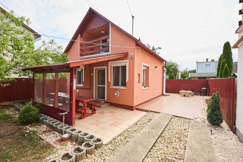 Property building, Garden, Garden view