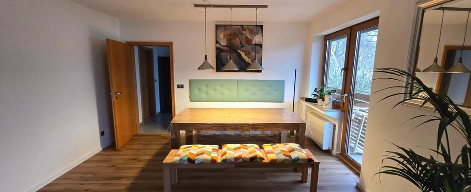 TV and multimedia, Living room, Dining area