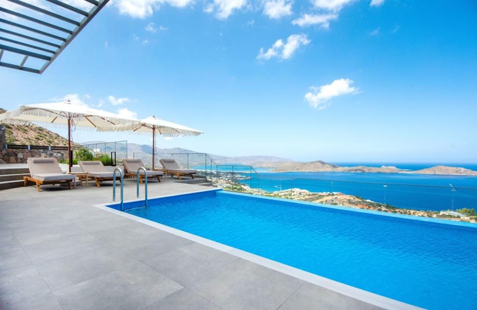 Day, View (from property/room), Balcony/Terrace, Mountain view, Pool view, Sea view, Swimming pool, Swimming pool, sunbed