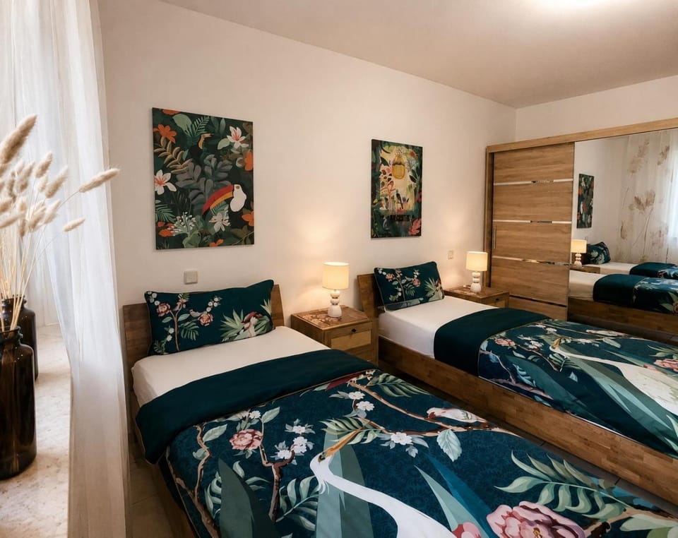 Bedroom, wardrobe