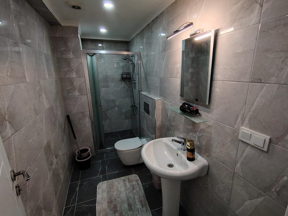 Shower, Bathroom