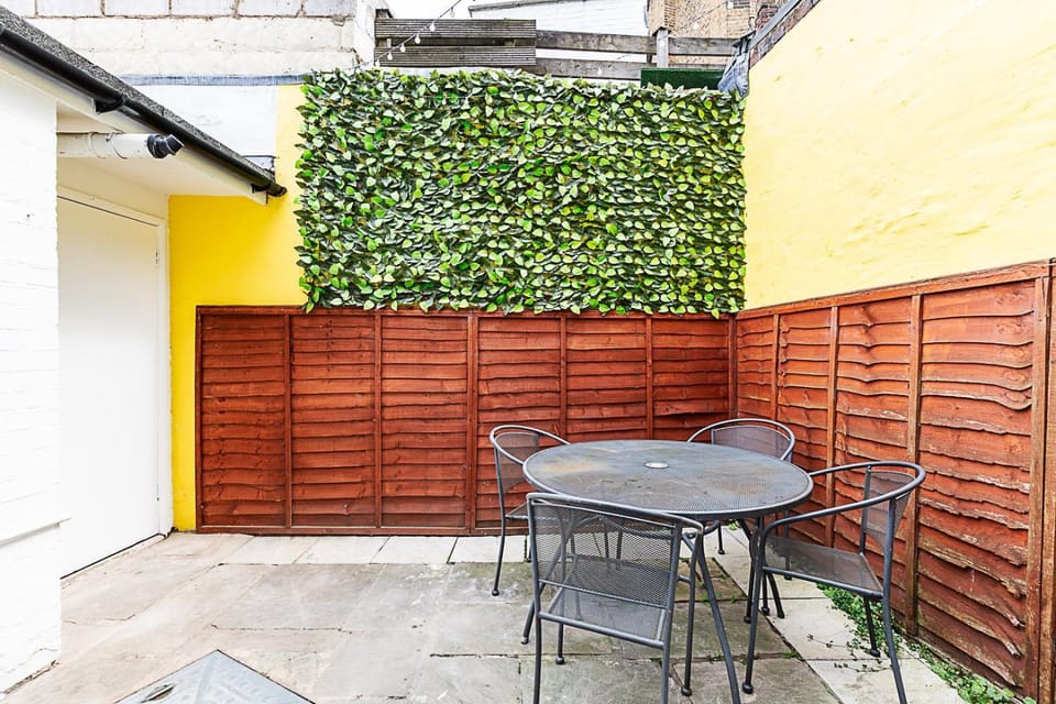 Patio, Balcony/Terrace, Dining area
