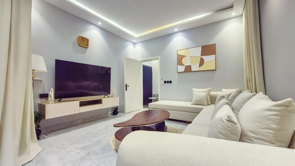 Modern 1 Bdr Near King Fahad Medical City Apartment in Riyadh