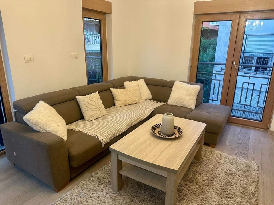 The Coastal Charm - Summer Season Recommendation Apartment in Budva Municipality
