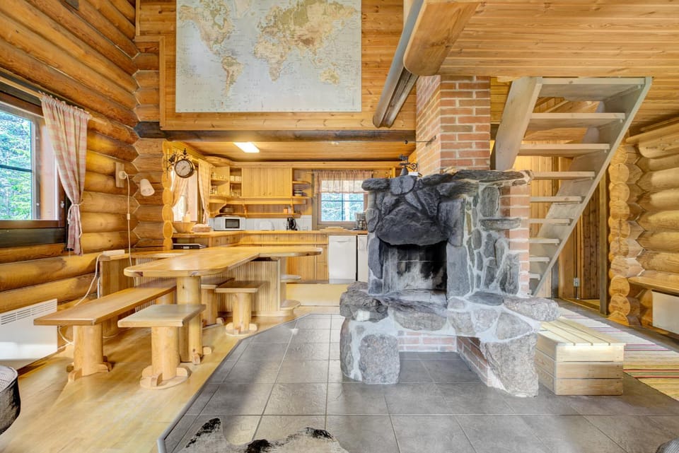 Laavu 15 Original Log Cabin with Sauna Cabin in Rovaniemi