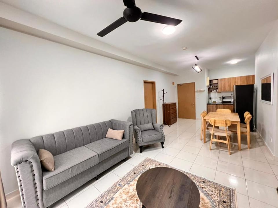 Charlie2812 Hawraa Homestay 3BR Alanis Residence Apartment in Selangor, Malaysia
