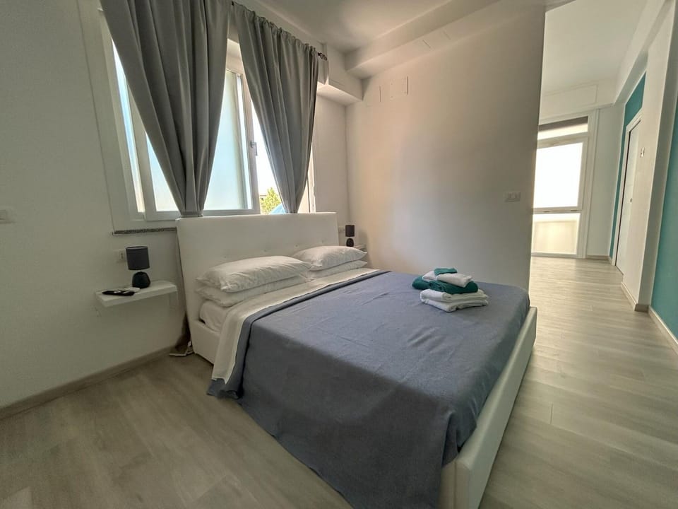 Spring, Summer, Bedroom, Autumn
