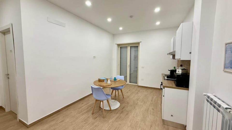 Communal lounge/ TV room, Kitchen or kitchenette, Communal kitchen