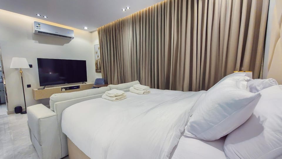 A cozy studio in AL-Sulaimaniah Apartment in Riyadh