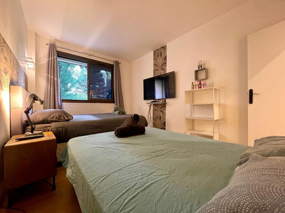 TV and multimedia, Bedroom