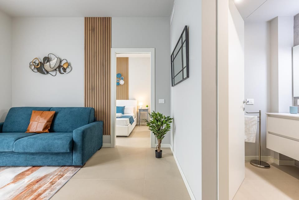 Bed, Bathroom, Living room, Photo of the whole room, Seating area, Bedroom