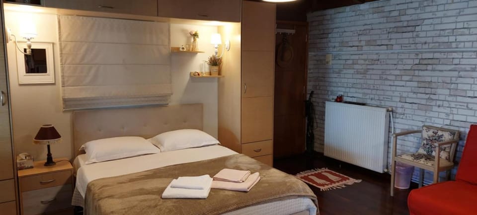 Rooftop bliss Apartment in Alimos