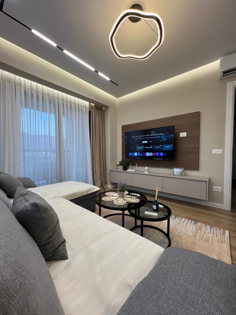 TV and multimedia, Living room