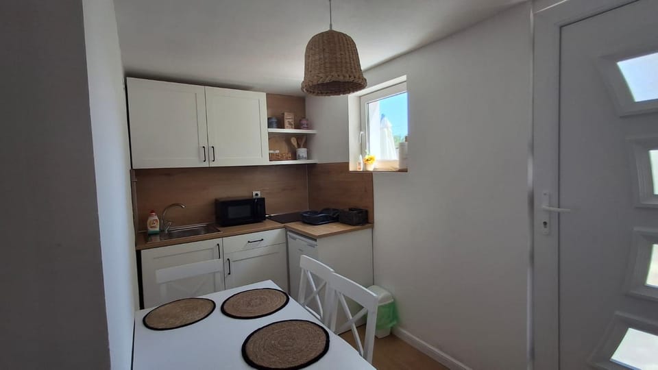 Apartman Laura 2 Apartment in Zadar County