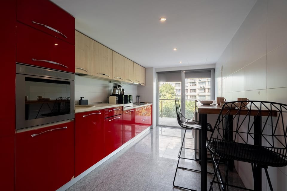 Balcony/Terrace, Kitchen or kitchenette, Dining area, dishwasher, microwave, oven, stove, washing machine