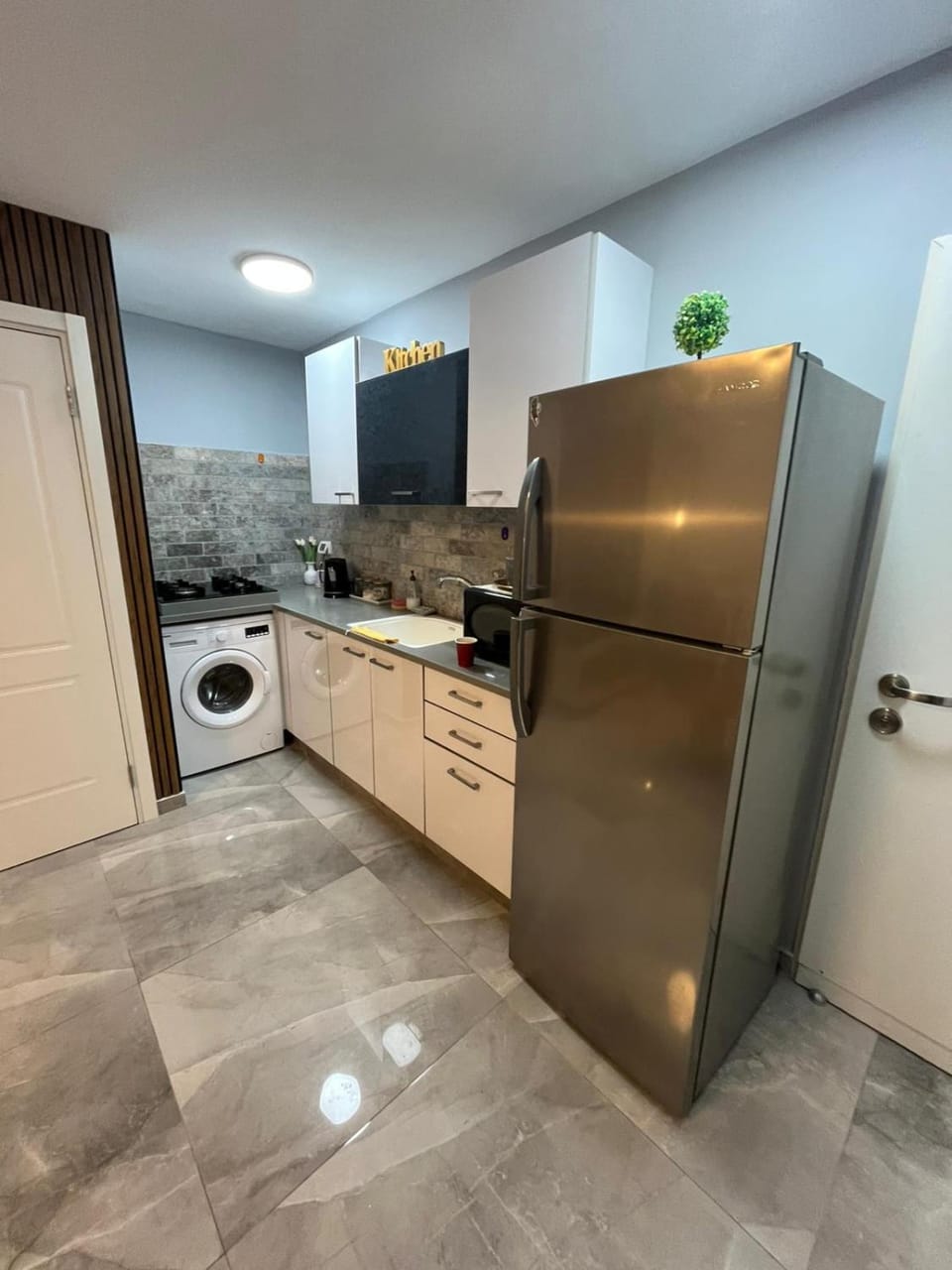 דירת היהלום - 5 דקות נסיעה מהים Apartment in Tel Aviv-Yafo