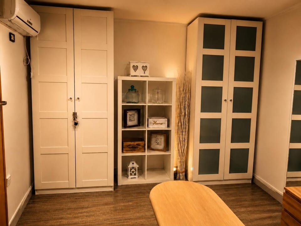 Photo of the whole room, Seating area, wardrobe, air conditioner