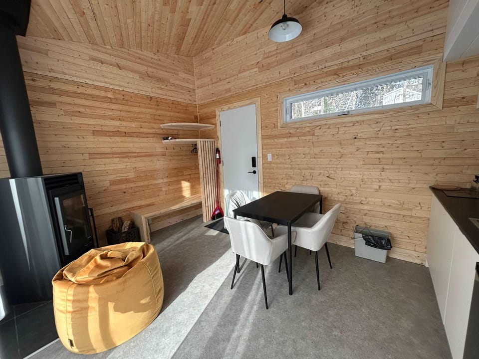 Micro-Cabine in the Mountains - Solstice 5 Cabin in Maine
