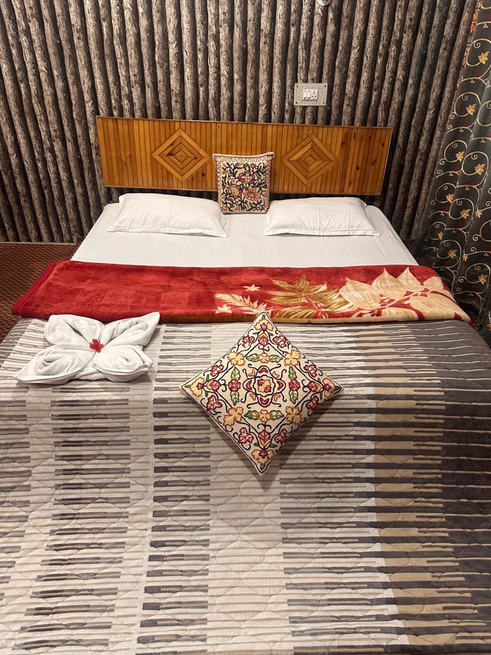 Photo of the whole room