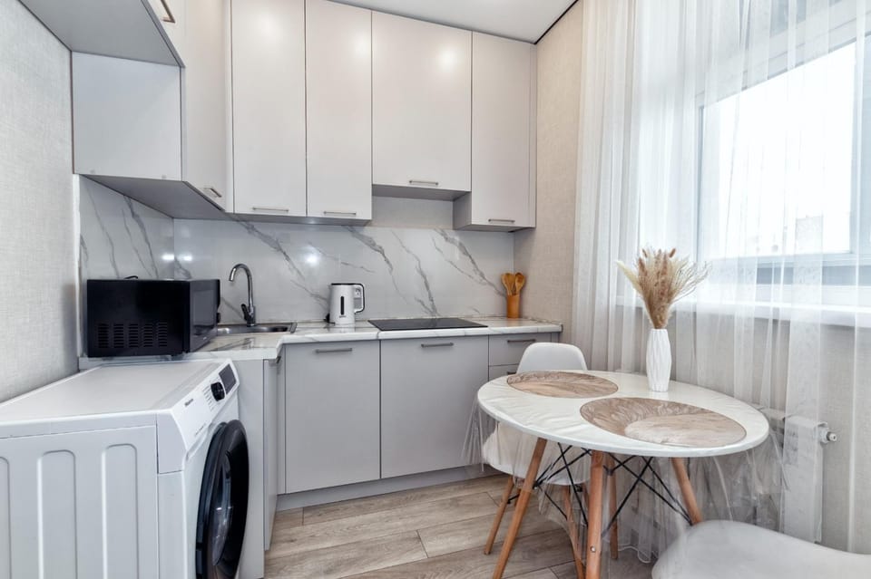 Kitchen or kitchenette, dishwasher, minibar, oven, pet friendly, stove, toaster, washing machine, dryer