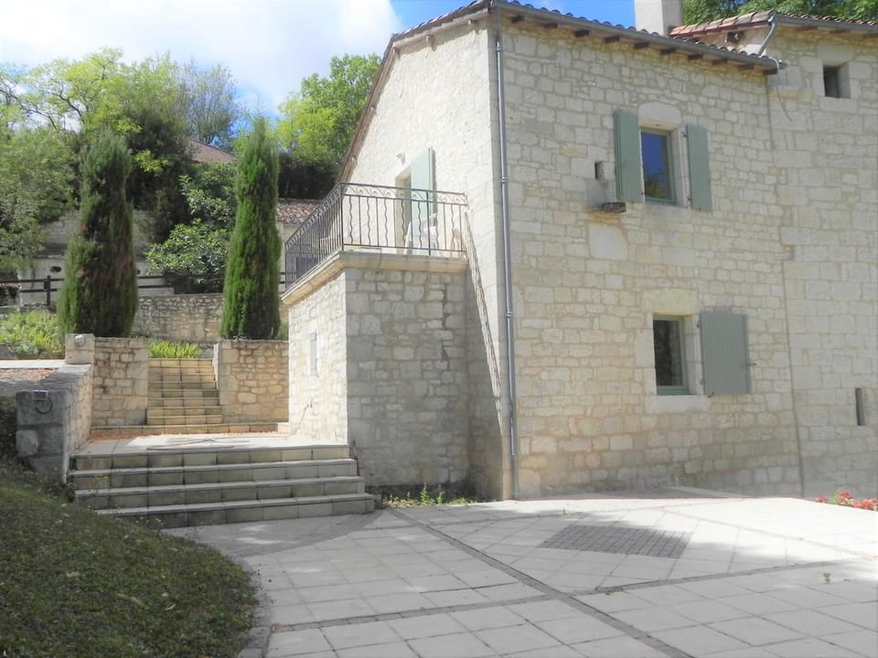 Les rêves du Château - La Ferme Bed and Breakfast in Auvergne-Rhône-Alpes