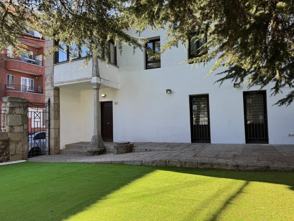 Casa del Cura Country House in Community of Madrid