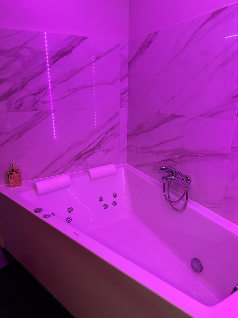 Hot Tub, Bathroom, Bath