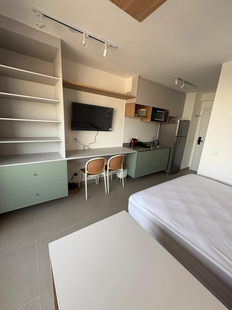 Studio novo e confortável perto da Av Faria Lima, Pinheiros e Vila Madalena Apartment in Sao Paulo City