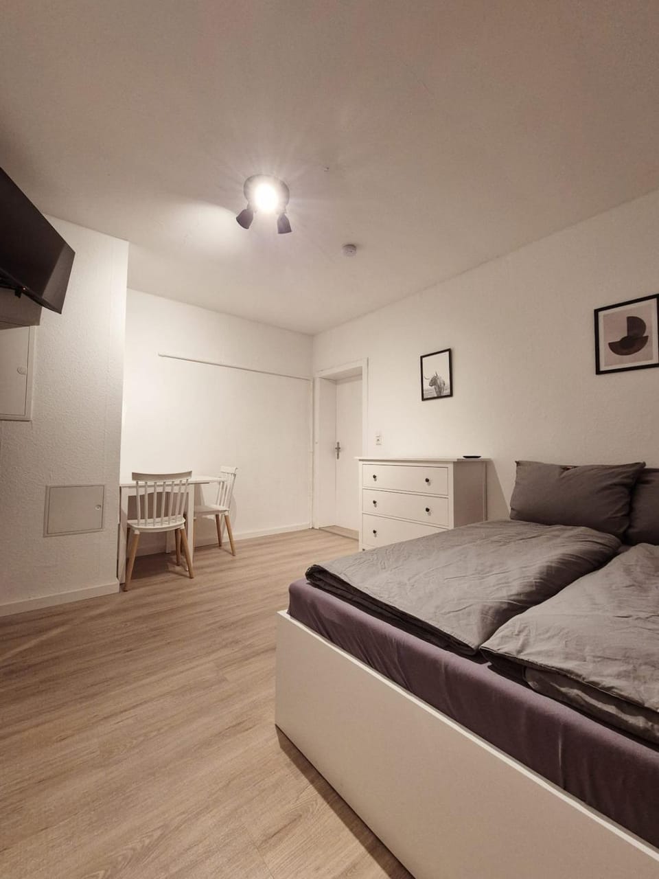 Living room, Bedroom
