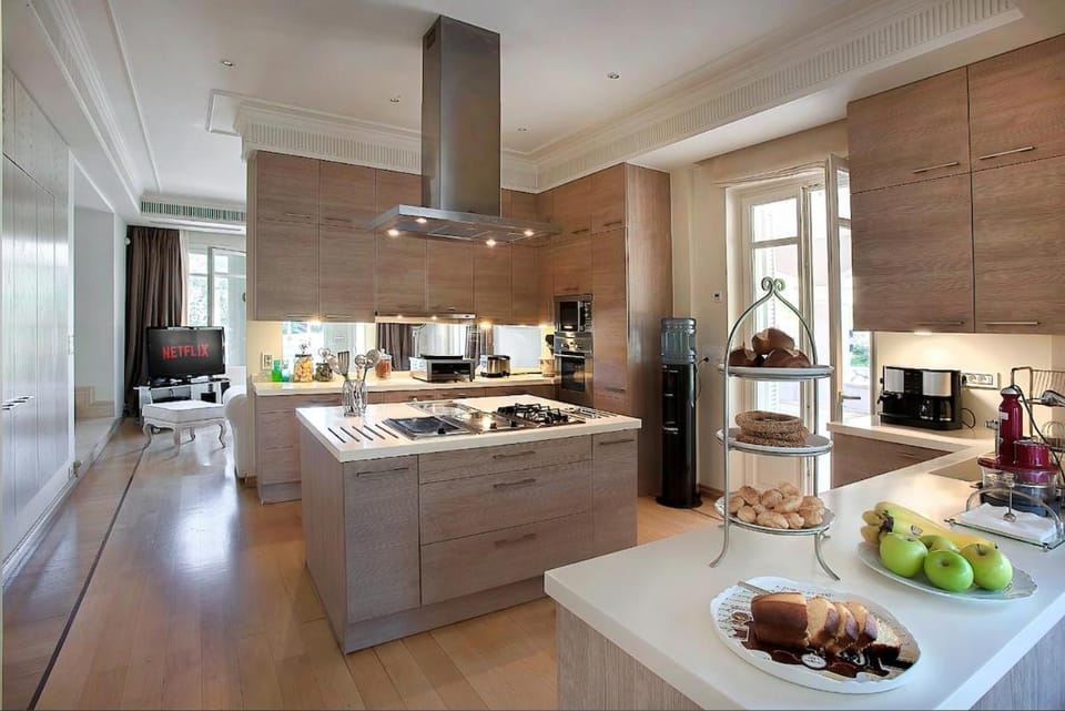 Coffee/tea facilities, Kitchen or kitchenette, Food and drinks, Food, oven, stove, toaster