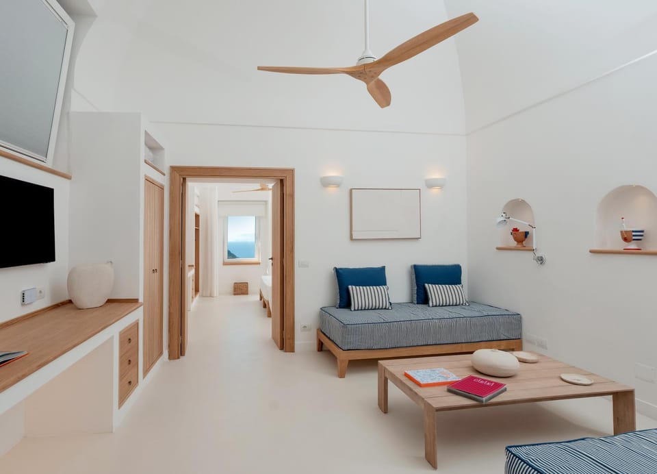 TV and multimedia, Living room