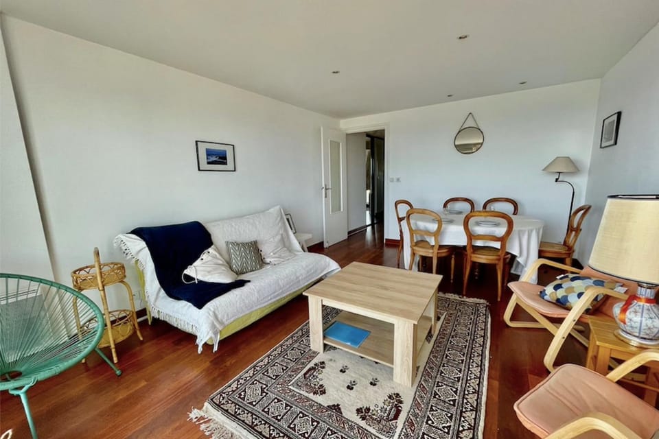 Nice apartment With Terrace Facing The Sea Apartment in La Baule-Escoublac