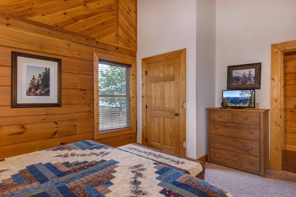 Bearly Heaven House in Pittman Center