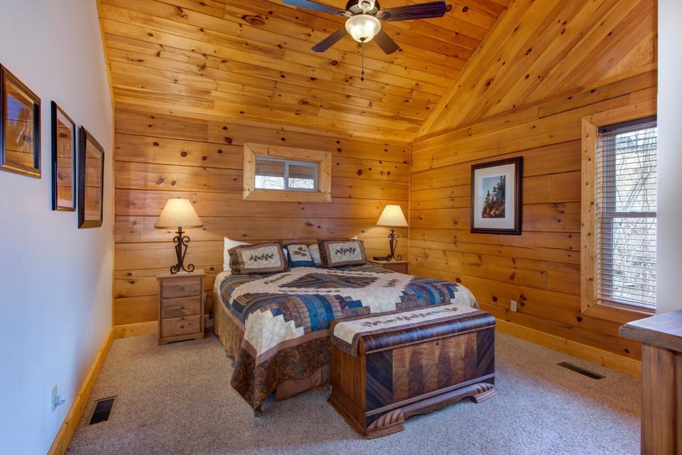 Bearly Heaven House in Pittman Center