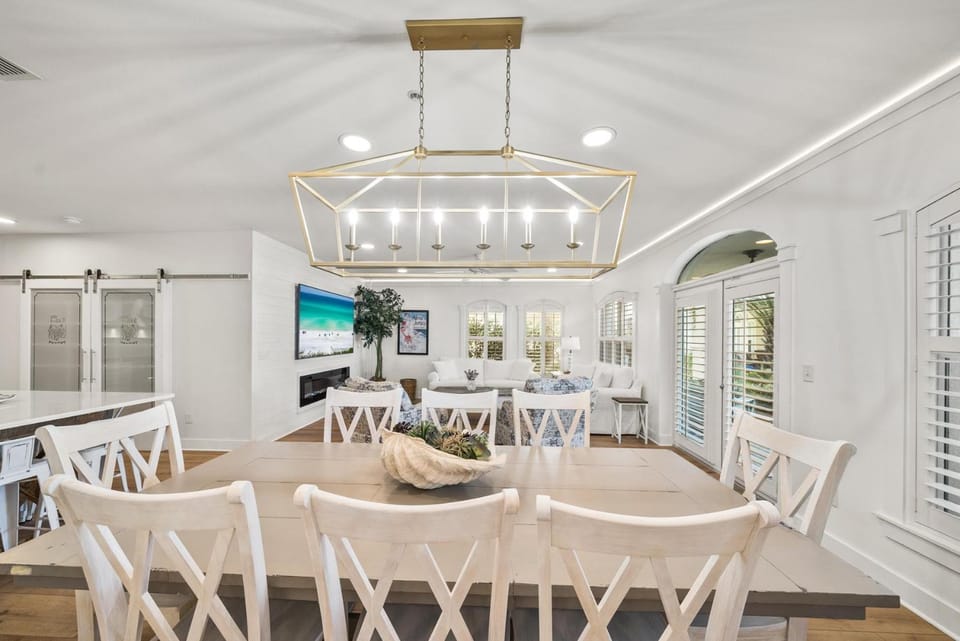 Lagoon Lounge House in Rosemary Beach